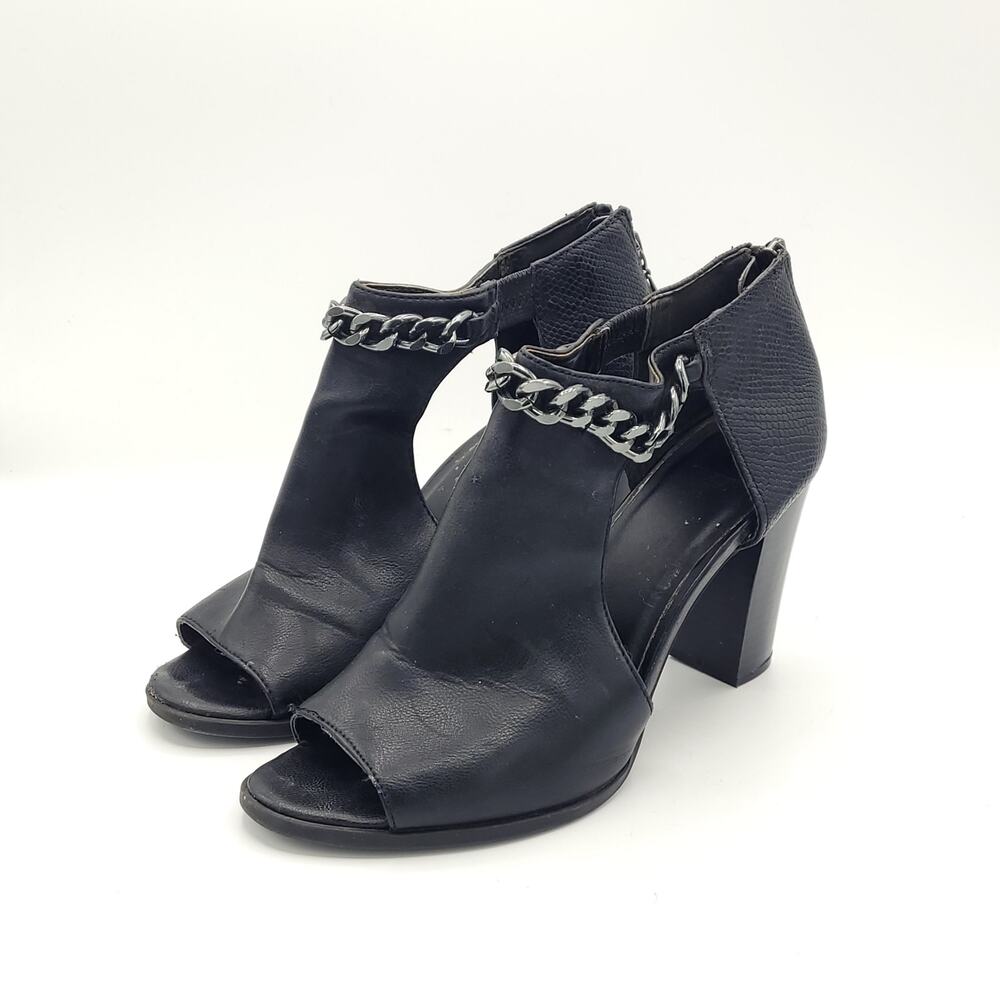 Simply Vera Wang Black Athens Ankle Booties Peep Toe Chain women's size 7.5